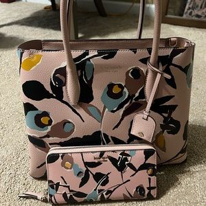 Kate Spade Matching set!